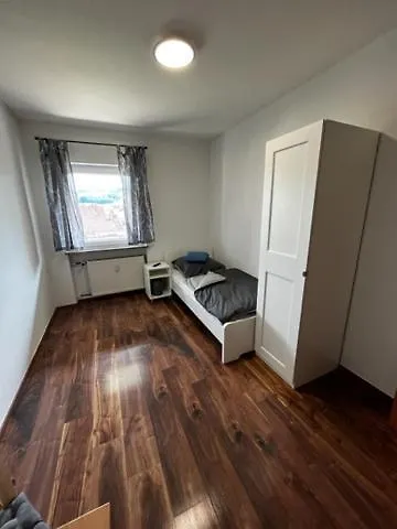 Gaestezimmer - Elbert Apartment Hoesbach