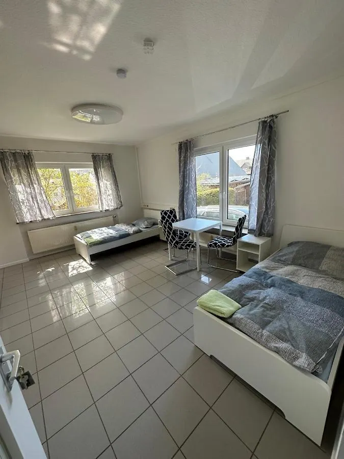 Gaestezimmer - Elbert Apartment Hoesbach
