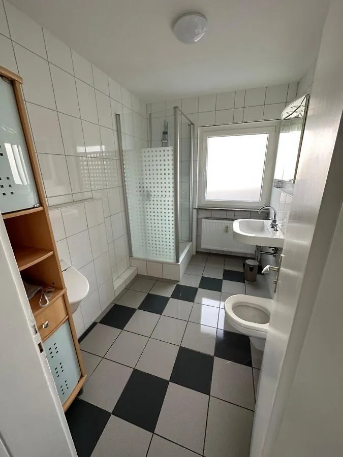 Homestay Gaestezimmer - Elbert Apartment Hoesbach